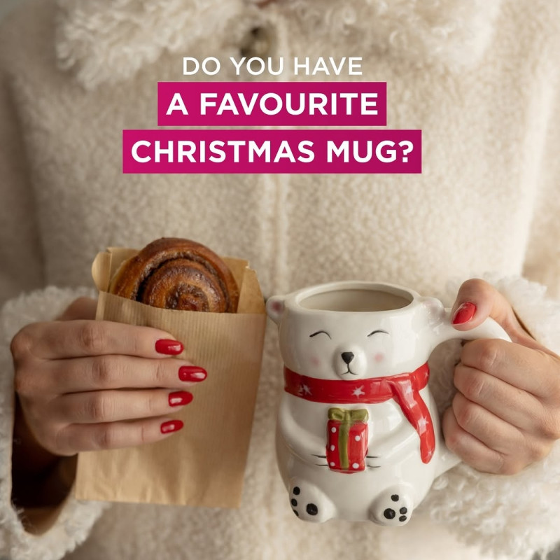 Attention all Christmas mug collectors … it’s finally your moment. ☕🎅🏻
No more hiding them in the back of the cupboard December is here and we can proudly bring out our most festive, over-the-top holiday coffee mugs.