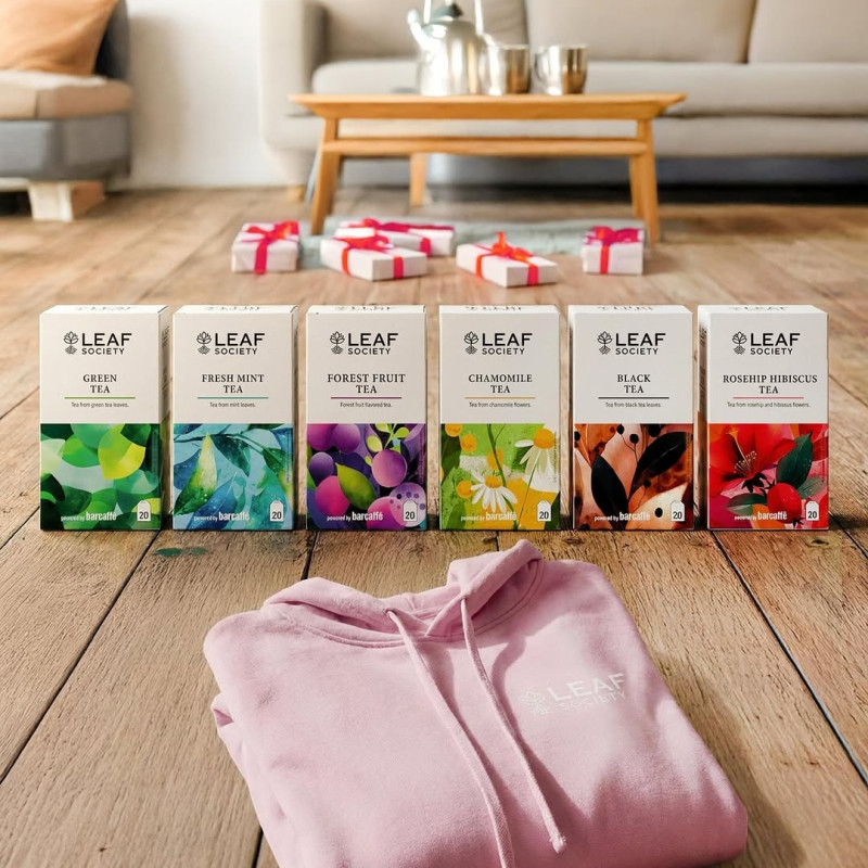 Barcaffè Espresso Christmas Giveaway – FINAL WEEK!
 
It’s the last chance to join our festive giveaway! This week, you can win this Leaf Society hoodie and a selection of flavored teas! 🎁
 
This week’s question:
If you could share one perfect cup of...