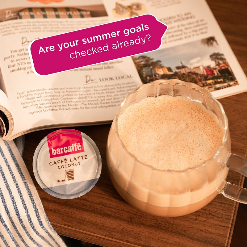 Blue & white striped linen shirt? Check.
Barcaffè Caffè Latte Coconut? Double check.
Plus, I’ve got my own lifestyle motivational magazine that is staring at me. ✨

Summer trends nailed without even trying. ☕