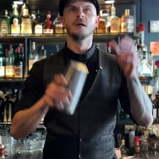 Meet @lipnikfilip , sensory judge at Barista Cup.
From expert tasting to crafting his own signature coffee cocktail, this is where creativity meets expertise.

Now it’s your turn.
Apply for the Barista Cup via link in bio.
