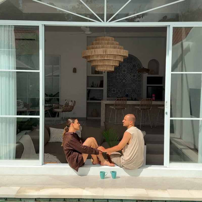 Oglas I Odkar sva prvič potovala v Mehiko in bila tam prisiljena, da sva vsako jutro pila neko slabo instantno kavo ...

Ne zapustiva več Slovenije brez @barcaffe kave. 🙈 Pa ne samo zaradi okusa ... 

Ampak, ker tako na drug konec sveta prineseva s...