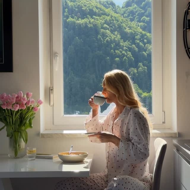 oglas| najboljši del jutra ☕️🌸 @barcaffe 
.
.
.
Naročnik oglasa: Atlantic Droga Kolinska d.o.o.