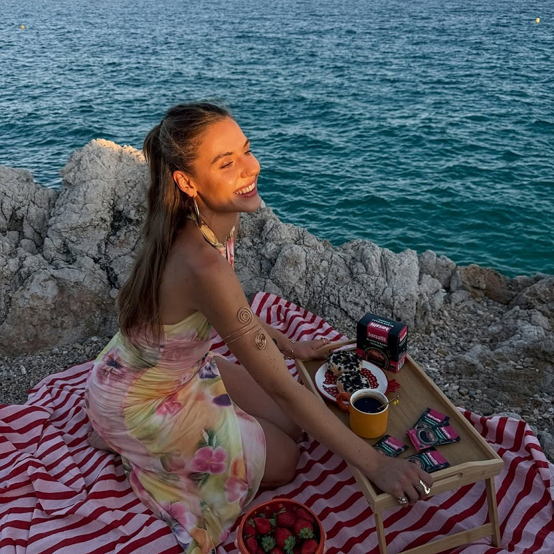 Ooo no, our coffee is planning an escape! WHERE TO? Where else but to the scent of the sea, the wind in hair, and salty swimsuits. Where is your coffee planning to escape? ☕🌊💨
