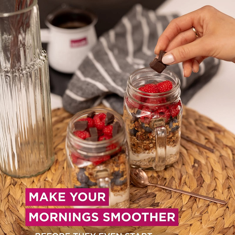 Prepping your breakfast the night before means: no morning rush decisions and most imporatnt more time for your coffee ☕

Overnight oats, chia pudding, or pre-cut fruit - choose your favorite, and wake up ready to go. 😍👌