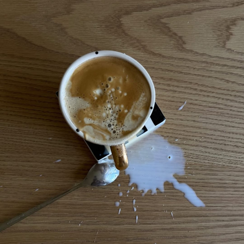 Život me nagradio s prekrasnim ljudima koji su došli pomoći a nisu tražili ništa zauzvrat. Vrijeme je da ovog puta ja njih nagradim. Mali znak pažnje uz barcaffe kavu jer znamo da je upravo ona najčešći znak zahvalnosti uz ovakve male, ali moćne gest...